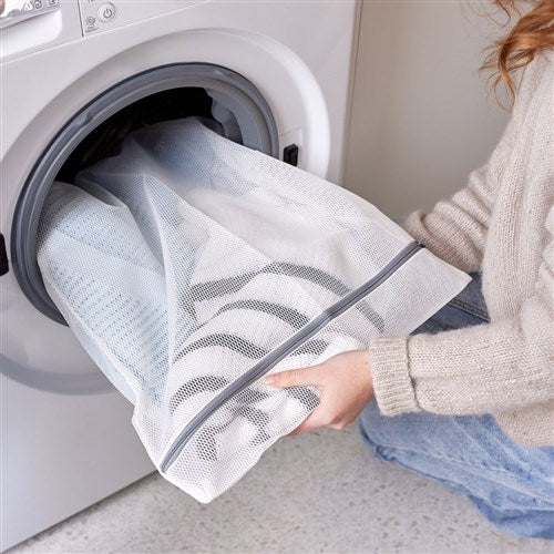 MESH WASH CLOTHES BAG XLGE 90X90CM